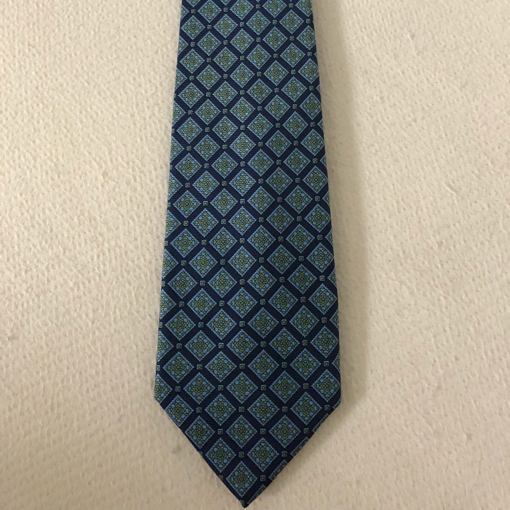 Brooks Brothers Makers 100% Silk Tie